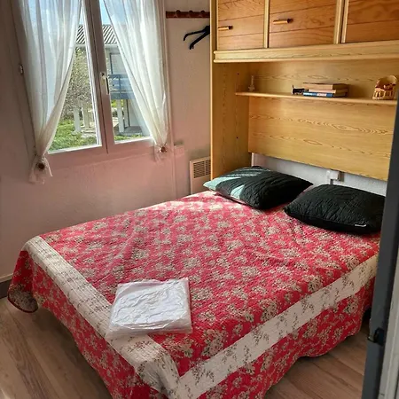 Aig 48 - Climatise - - 6 Personnes *